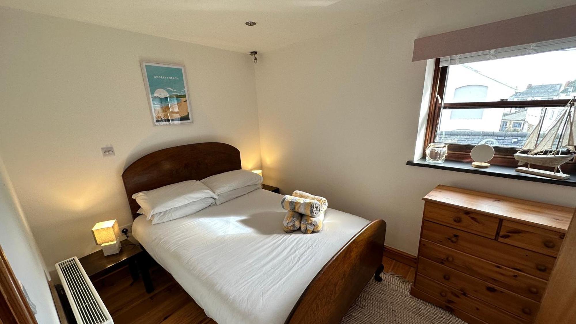 Penthouse 3 - Spacious Harbourside Apartment With Stunning Sea Views Penzance Eksteriør bilde